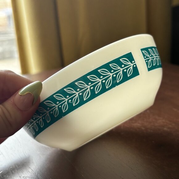 Vintage Anchor Hocking Fire-King Anchorware Mid-Century Modern Milk Glass - Picture 4 of 5